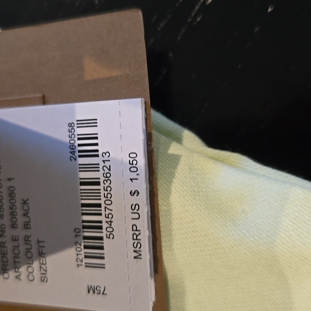 NWT! Burberry Small Camera Bag - Picture 4 of 6